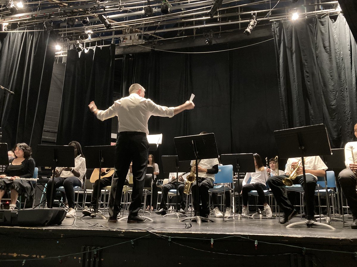 Jenks Middle School tweet media