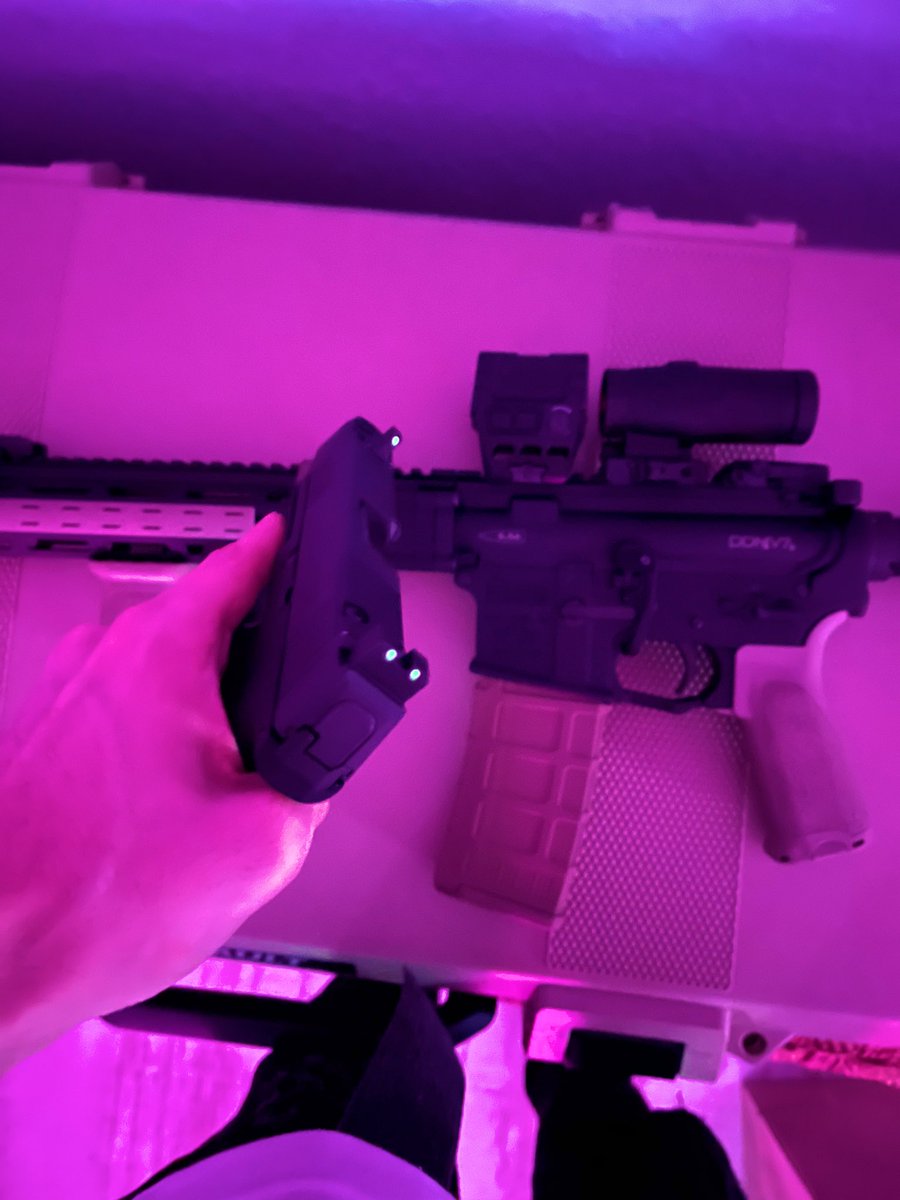 𝑪𝒉𝒂𝒔𝒆.✰ tweet media