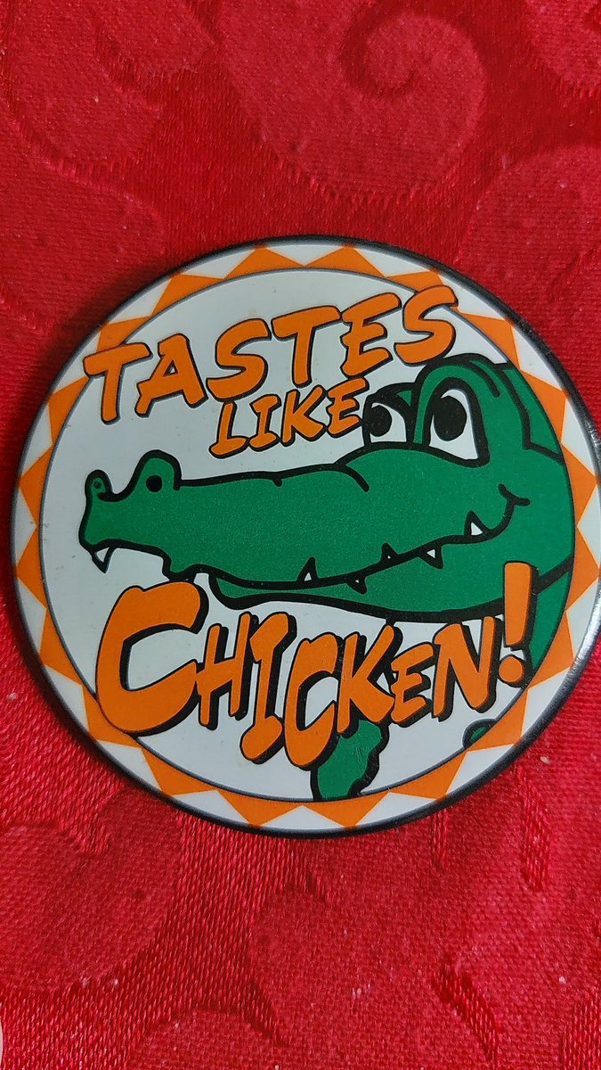 cytara01's tweet image. I wanna know who the big mouthed bimbo is behind the commentators! She needs to drink a big Ole glass of "CLOSE YOUR MOUTH!". Nothing but trash coming outta her mouth about our guys! #shushup #bequiet #beat Florida #Floridabimbo #TasteslikeChicken