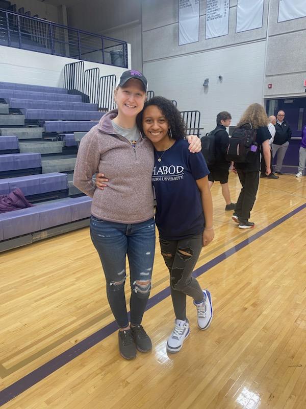 Congrats to @babygurl_drii for signing on as an Ichabod today! Proud of you!