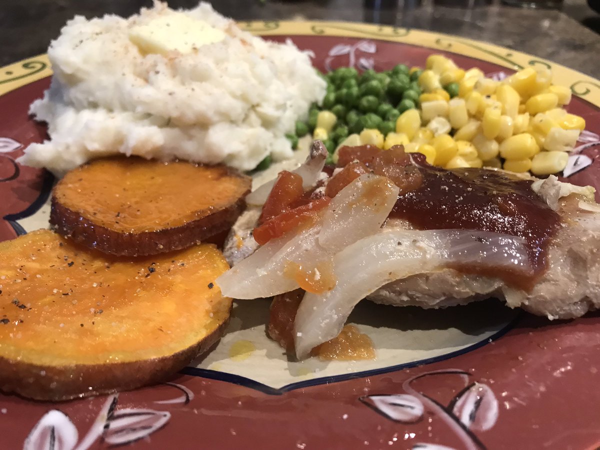 JpConsulting4u's tweet image. Another day, another Raptor’s Game Day Meal

Let’s Go Raptors! 

Hopefully more time for writing tomorrow… 

#WeTheNorth 
#Foodie 
#InsecureWriter 
#amwritingfiction 
#WritingCommunity