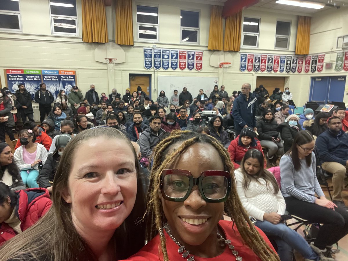 TalciaRichards's tweet photo. Thank you staff,ss, families for a great Arts Night ⁦@TDSB_CHPS⁩ #arts #students #performers Ms. Somerville and Mr. Huntley shaped musicians and performers ⁦@tdsb⁩ https://t.co/TCmmY8OqwD