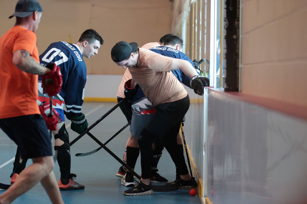 BallMichigan's tweet image. A good hard board battle draws a crowd.