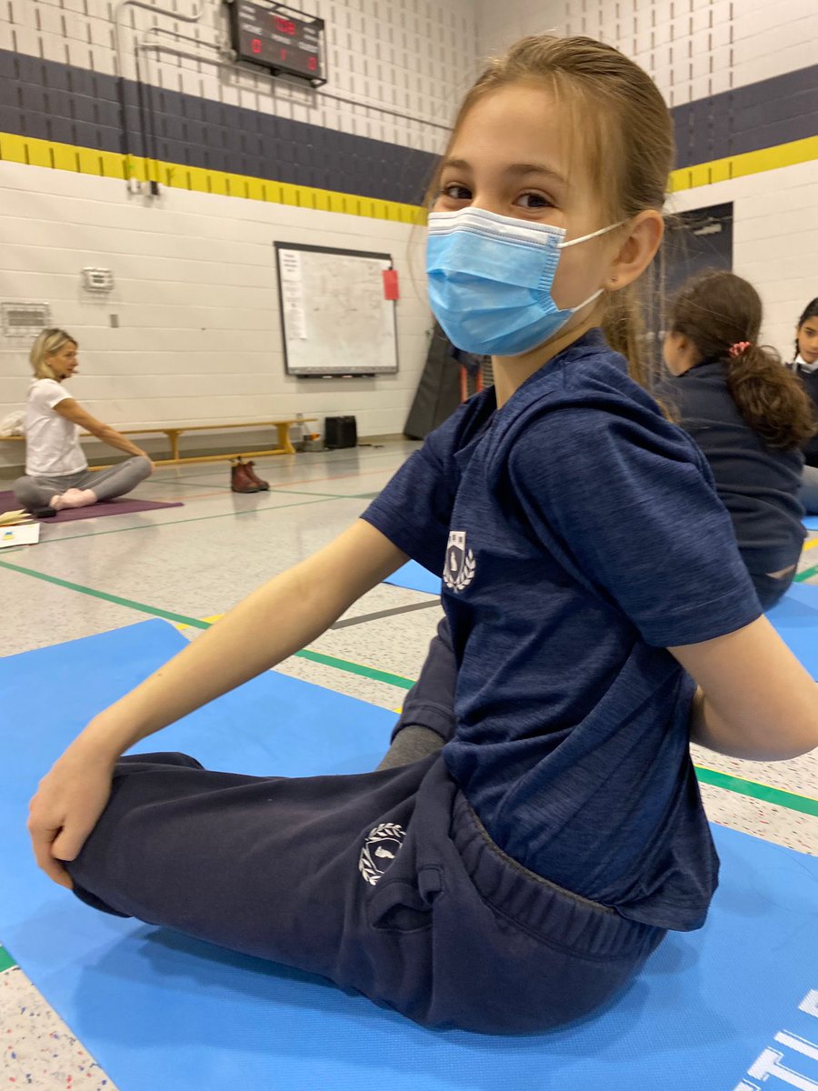 WaldenOakville's tweet photo. Our students always look forward to Wellness Wednesdays 😊 This morning, we welcomed back Little Yogis for an awesome start to our day 🧘‍♂️ #wellnesswednesday #yoga #bewell #makinggoodpeople #makeabetterworld @LittleYogisCA https://t.co/K3lpW5gbCj