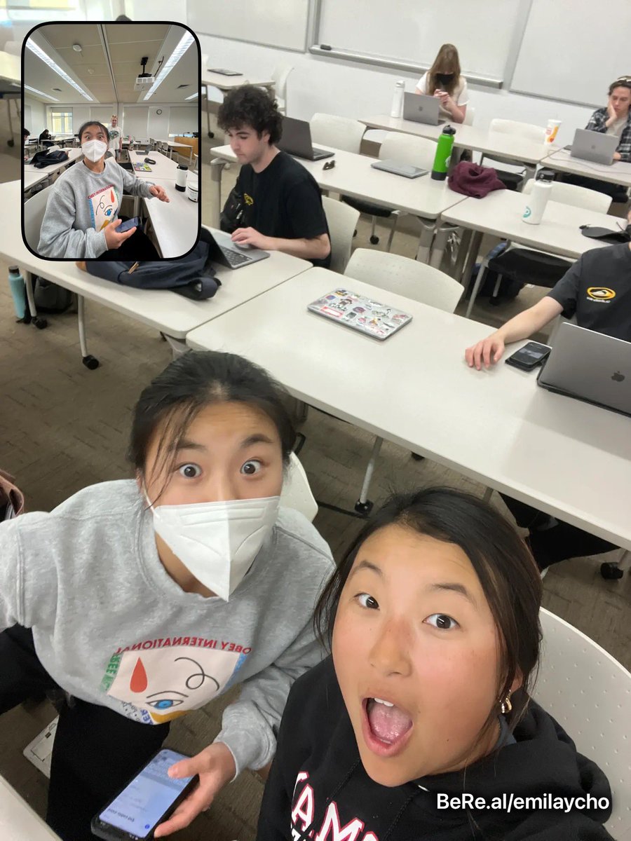 first day of class w/ <a href="/emilay_cho/">Emily Cho</a> #305tweets