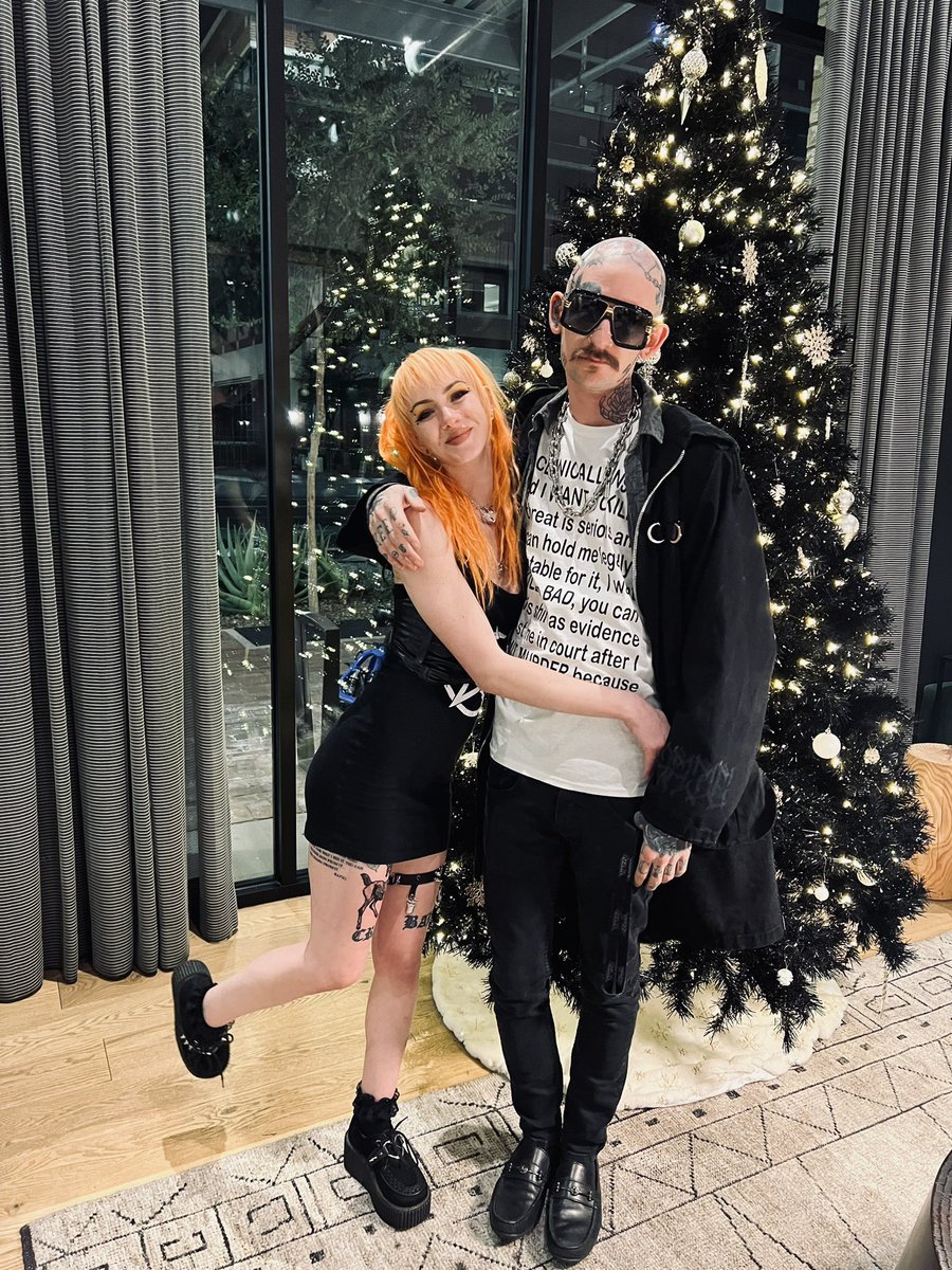 gothots's tweet photo. ur fav couple🧡 https://t.co/gruMGHNHS3