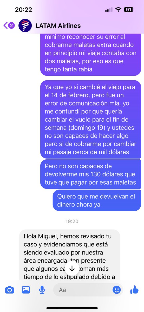 nfgmiguel's tweet photo. @LATAM_CHI estafadores, cuidado son estos sin vergüenza que solo se quieren llenar los bolsillos. Compré pasajes con cierta cantidad de maletas y en la escala que ellos mismos pusieron, me las volvieron a cobrar. #sernac #LATAM #estafalatam #estafa https://t.co/aAy3YMQ2tq