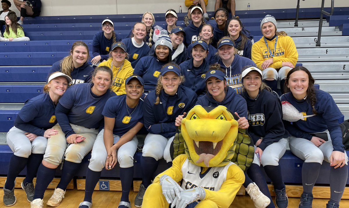 Coach Bennett tweet media