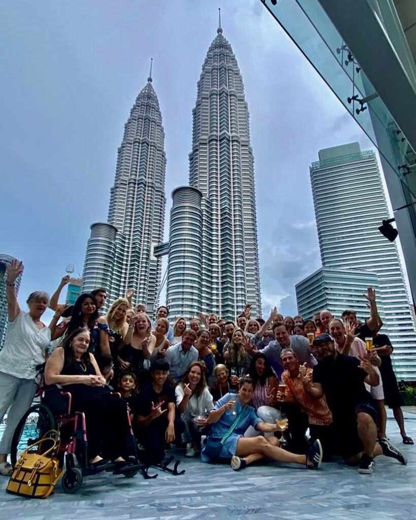 New year and farewell drinks for student interns. #SIPAdventure! . . . . #internship #internshipabroad #malaysia #internshipinasia #graduationproject #internshipproject  #kualalumpur #malaysiandutchbusinesscouncil #studentinternshipprogram #stage… instagr.am/p/CoJEzK_vTFy/