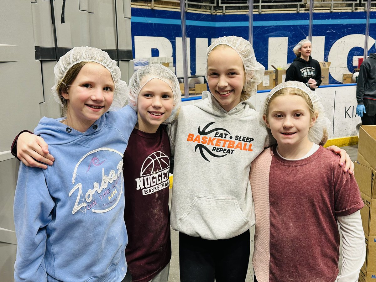 ChristinaStoa's tweet image. #fmsc #hairnetgroupies