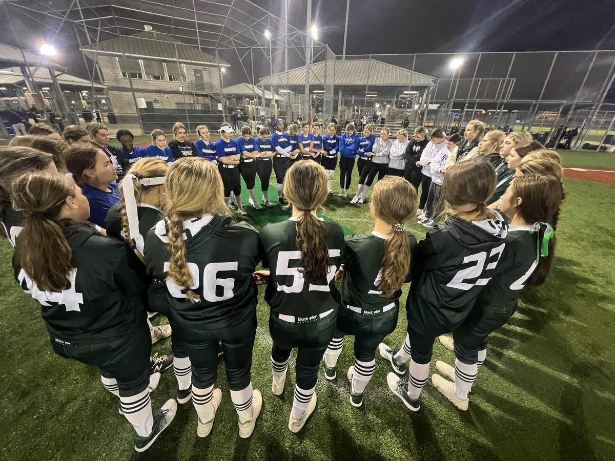 Archbishop Chapelle Softball tweet media