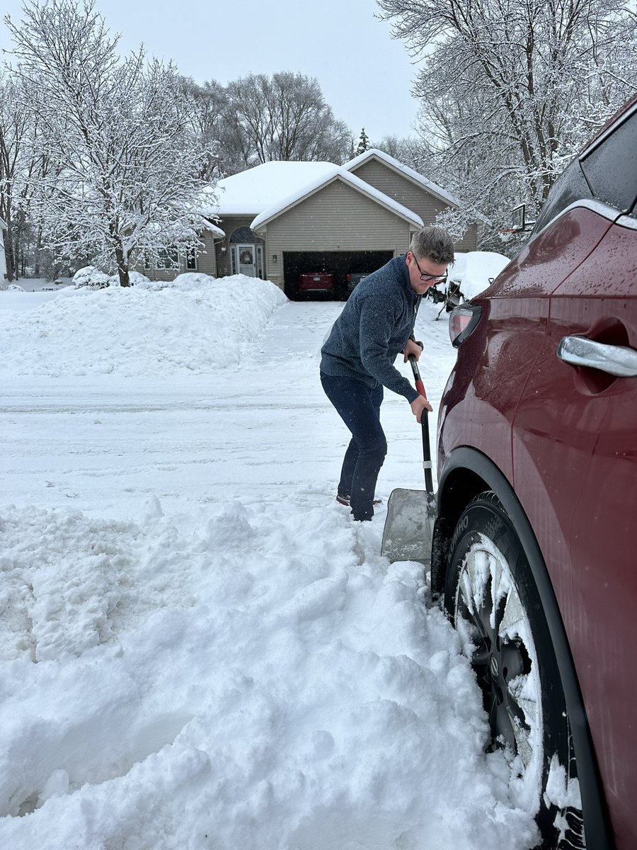 Chelsea Simms tweet media