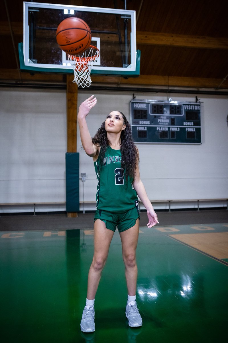 GirlsWinchendon's tweet photo. A HUGE congratulations to senior captain @ShayneBaller22  on scoring her 1000th point today! It's a representation of your hard work, dedication, and character! @GirlsWinchendon @WinchendonA @NEPSGBCA @BashHoopsNE @BayStateJags @PrepGirlsHoops https://t.co/HDOzq4lB1W
