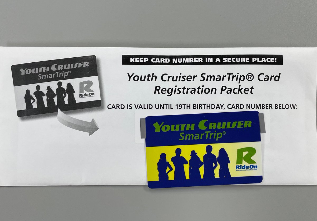 Our 1st @HHESHUSKIES parent to register for and receive #YouthCruiserSmarTrip cards for her kids. 6 more parents then did the same. #kidsridefree @RideOnMCT @MCDOTNow @MCPSCommunitySc #communityschools