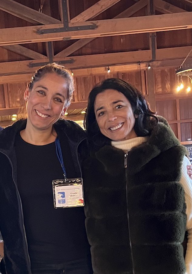 Amazing talks. Thrilled to see my postdocs present their work at the 61st Midwinter Conference for Immunologists. I am hooked! Thank you, <a href="/amandamjamieson/">Dr. Amanda M Jamieson @amandamjamieson.bsky.social</a> and Deepta Bhattacharya for a fabulous <a href="/Midwinter_Immun/">Midwinter Conference of Immunologists</a> meeting!
