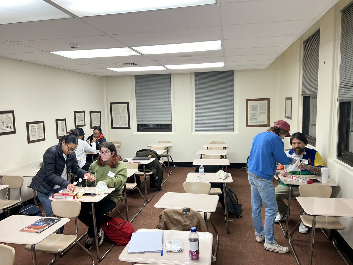 Dave Walker 🚴📚💻🎩 tweet media