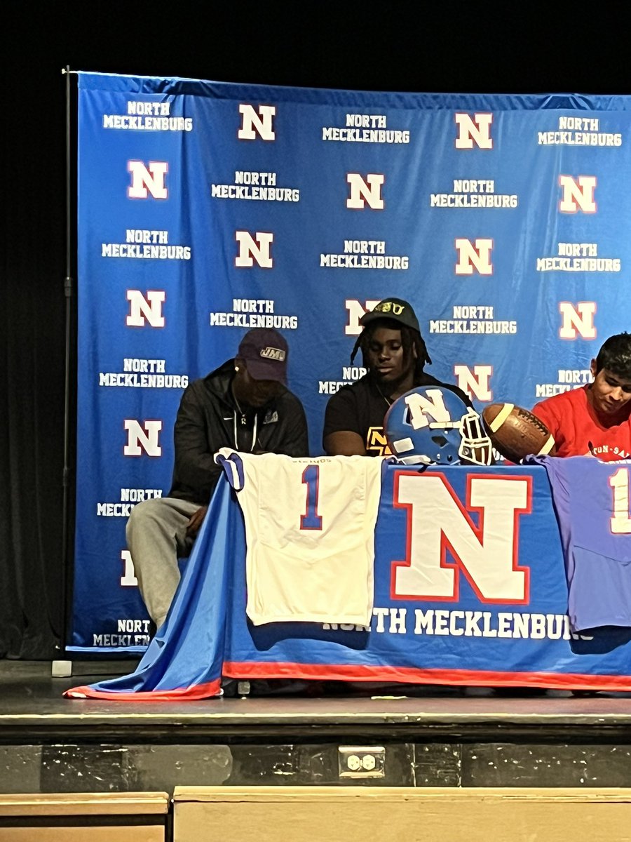 Rykin Maxwell tweet media