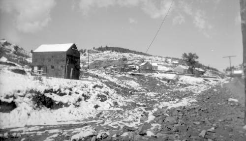 colohistory's tweet photo. Winter scene on upper Eureka Street in Central City, Colorado. (1941) https://t.co/3Rh74cxRpT https://t.co/h3sG4HHO0U