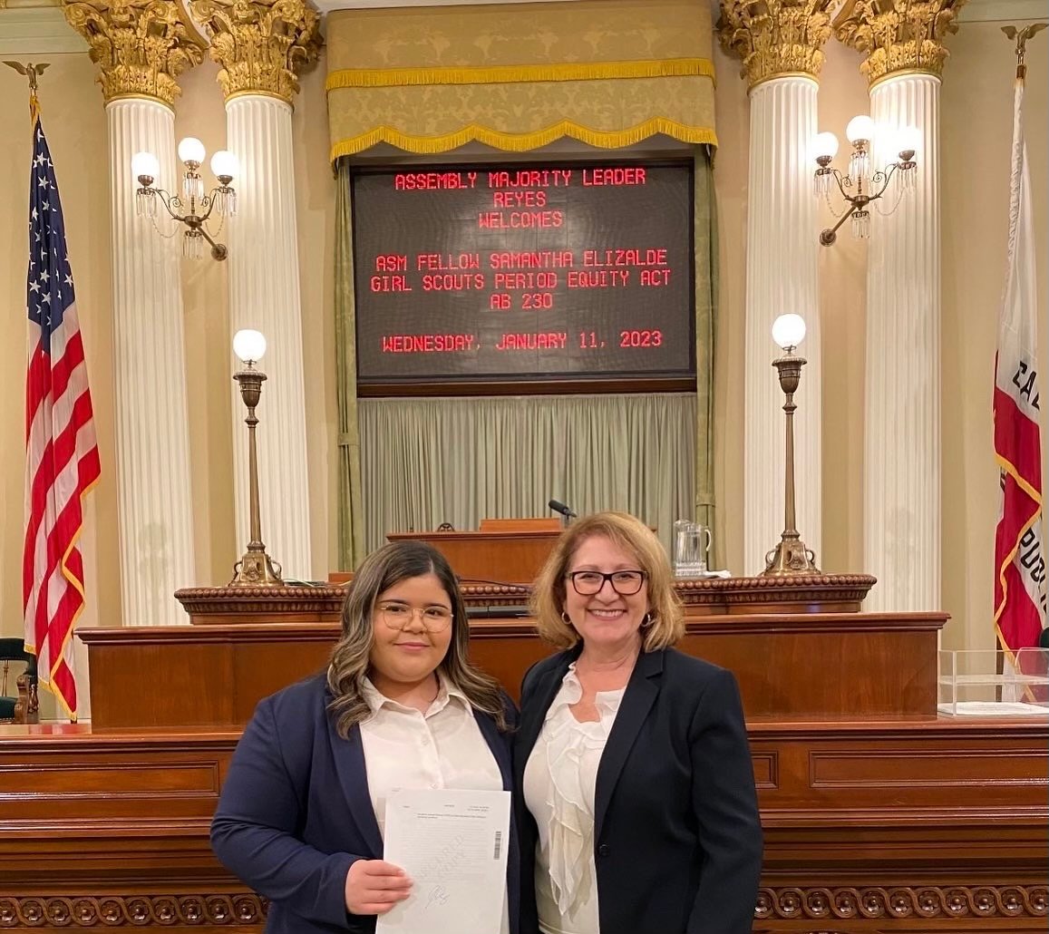 Meet Samantha Elizalde, 2022-23 Assembly Fellow for Majority Leader Eloise Gomez Reyes! "I have really enjoyed [...] the connections that I have been able to build both within the fellowship and in the capitol community." facebook.com/10006368049528…