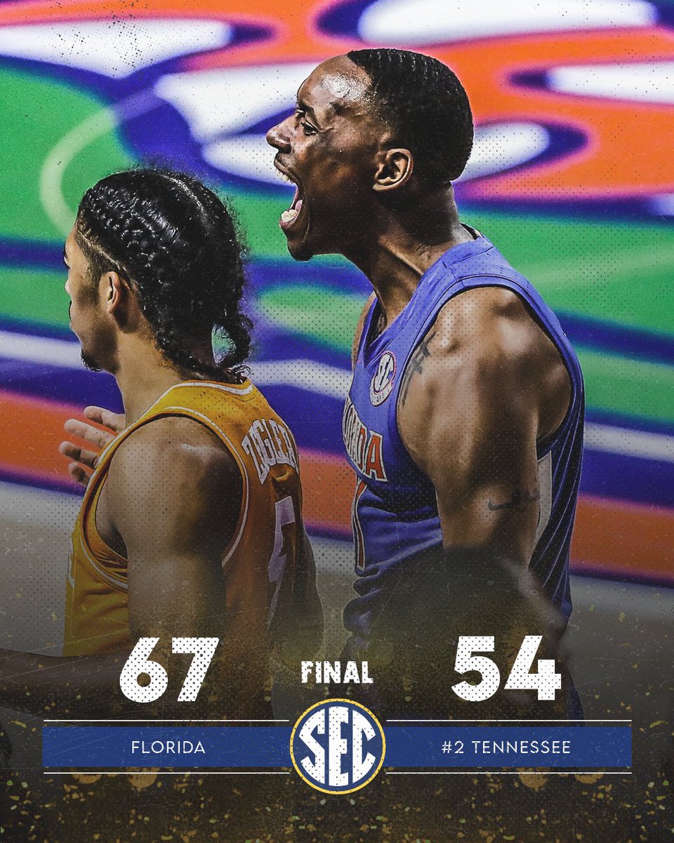 SEC's tweet photo. ＧＡＴＯＲＳ ＧＯＴ ＥＭ 🚨

@GatorsMBK knocks off #2 Tennessee for a 𝙨𝙞𝙜𝙣𝙖𝙩𝙪𝙧𝙚 win!

#SECMBB https://t.co/rKIVDQEMtc