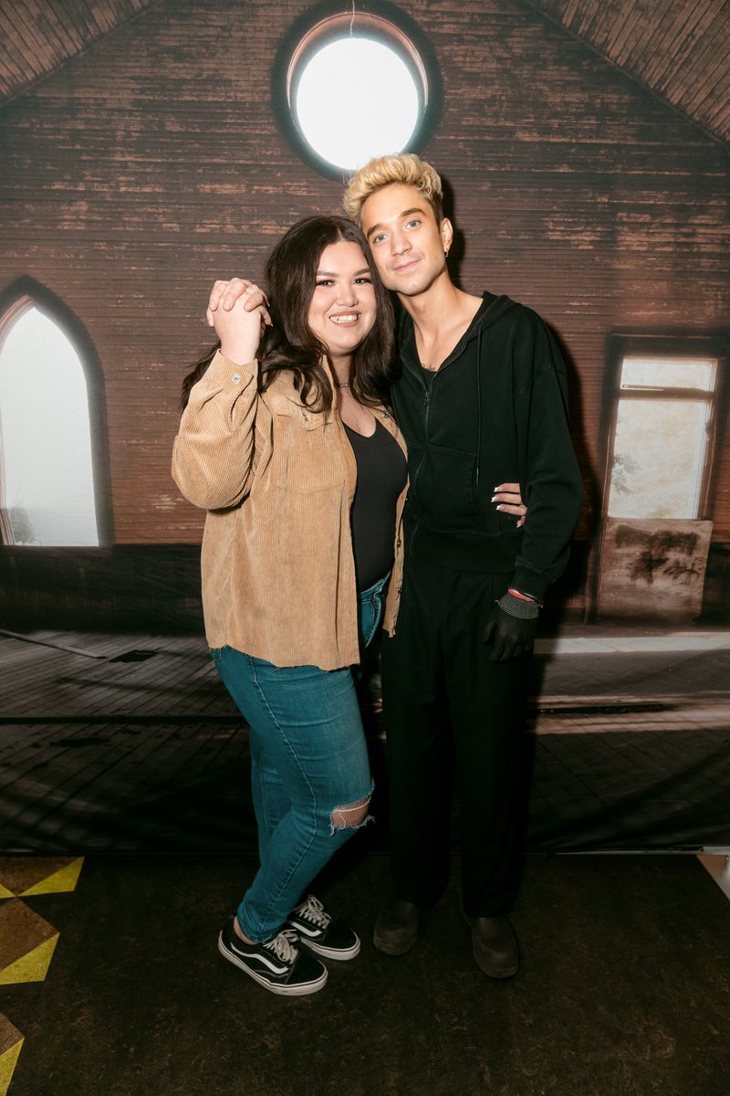 happilyyami's tweet photo. we’ve both grown so much since taking you it’s insane to me but i couldn’t be more proud for all that you have accomplished since then… like you sold out your first solo tour.. INSANEEE! i love you and im super insanely proud of you 🫶🏻 https://t.co/k0f9jvWem9