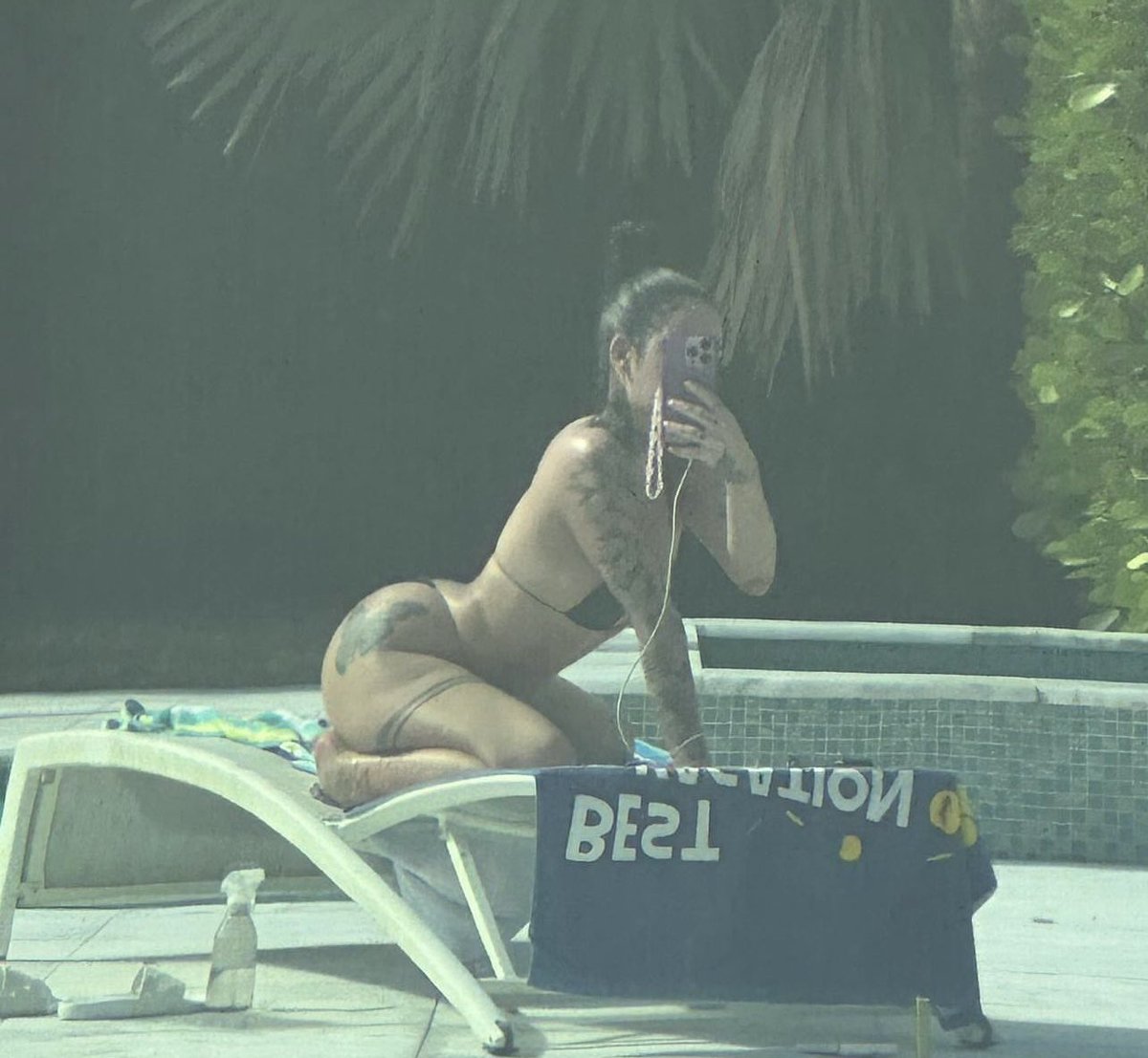 BhadBhabie's tweet photo. 🥵 https://t.co/GwUG48xquC