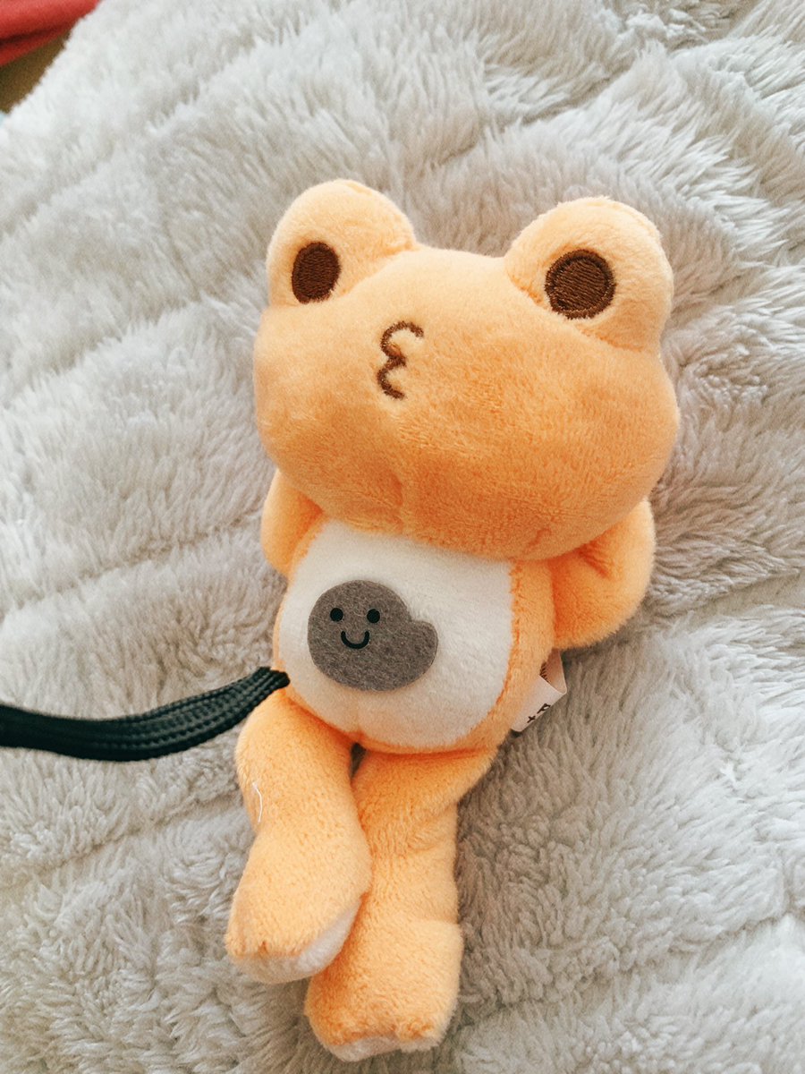 TAEBONNE1's tweet photo. いろいろBOX
わたしにはゴロゴロちゃんがきたよ🥰
私にピッタリだね
おなかにベイビーちゃんもいる!
ピク友さんありがとう(*¨̮*)
#picklesthefrog6
#かえるのピクルス https://t.co/2CjKX57uGx
