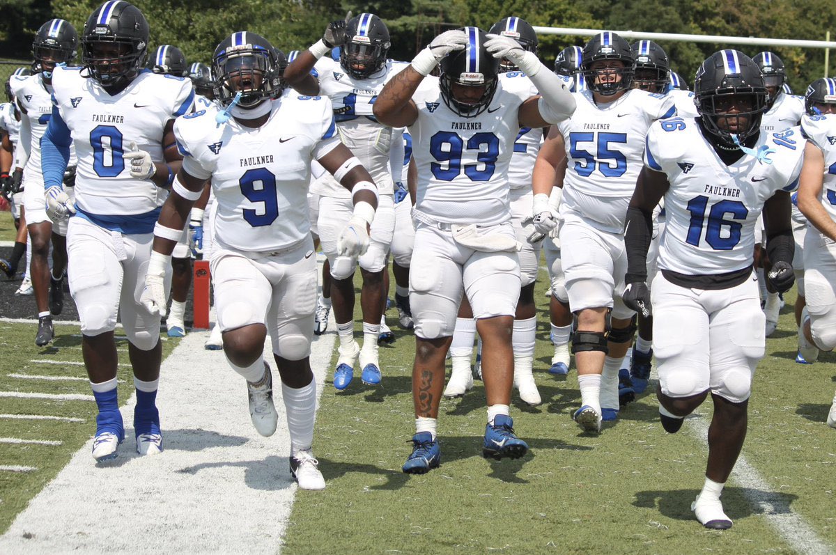 #AGTG Extremely blessed to receive an offer from Faulkner University @CoachJBWallace @CoryBLee @coachnlansdell @Tperry417 @AL7AFootball @FaulknerFTBL @CoachCadron @coachrobgray