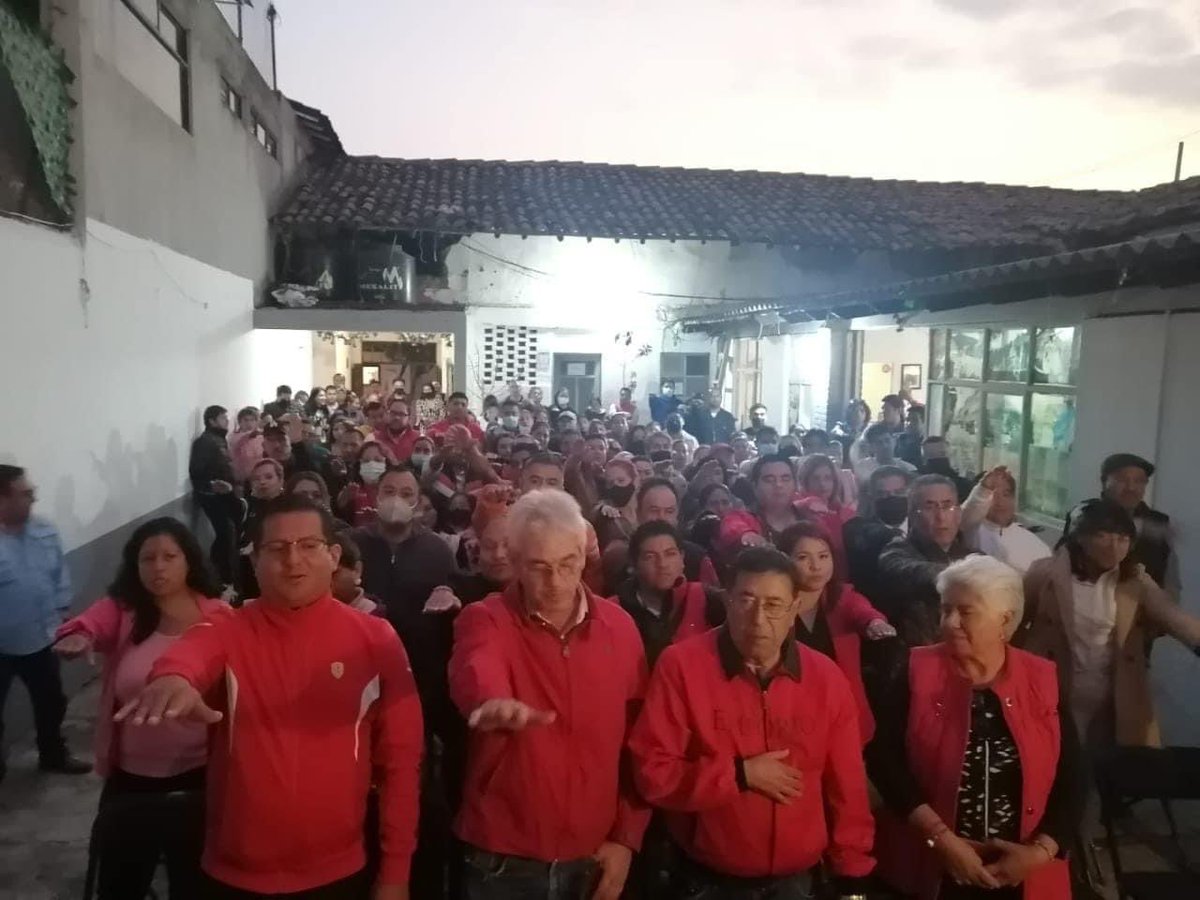 jesusalexmm's tweet photo. Nos #preparamos con paso firme, con rumbo claro y #valentía  Así lo hemos hecho en nuestros triunfos y así lo volveremos a hacer.
#SomosValientes #PRI https://t.co/ilwGFAK3ZW