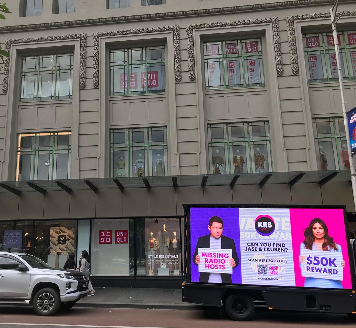 HypedMedia's tweet photo. Can you find the missing radio hosts and win $50k?! Jase & Lauren are hiding out in a Melbourne somewhere๐คท๐ผโโ๏ธ Spot our truck, scan the QR code and get some clues to track them down๐
#melbourne #Jaseandlauren #kiisfm #kiis1011 #hypedmedia #hideandseek #win50k https://t.co/Fyj8bLOIaK