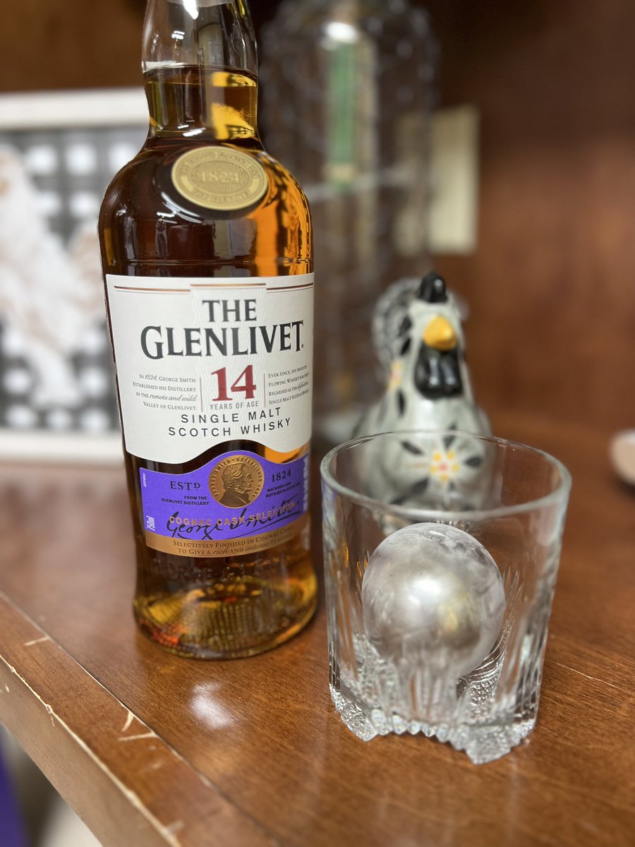 Anyone thirsty? <a href="/2_baked/">AllThaBeanz</a> <a href="/BigLeagueTaste/">Big League Taste</a>