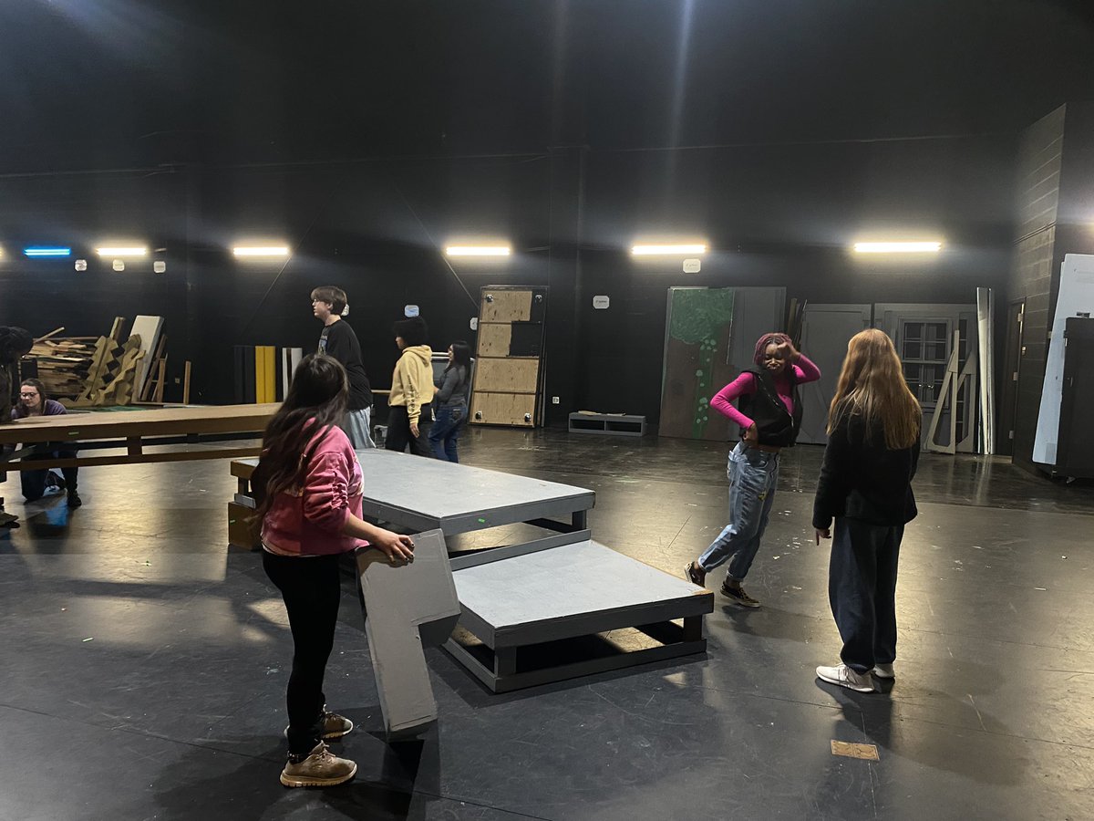 Day 10 
Today cast &amp; crew  started setting up the set and then cast starting going through some lines. 
(Don’t mind our VP levitating off the ground in slide 2)

#theatre #slaying #theater #rehearsals #oneactplay #settingsetup #theatrekids