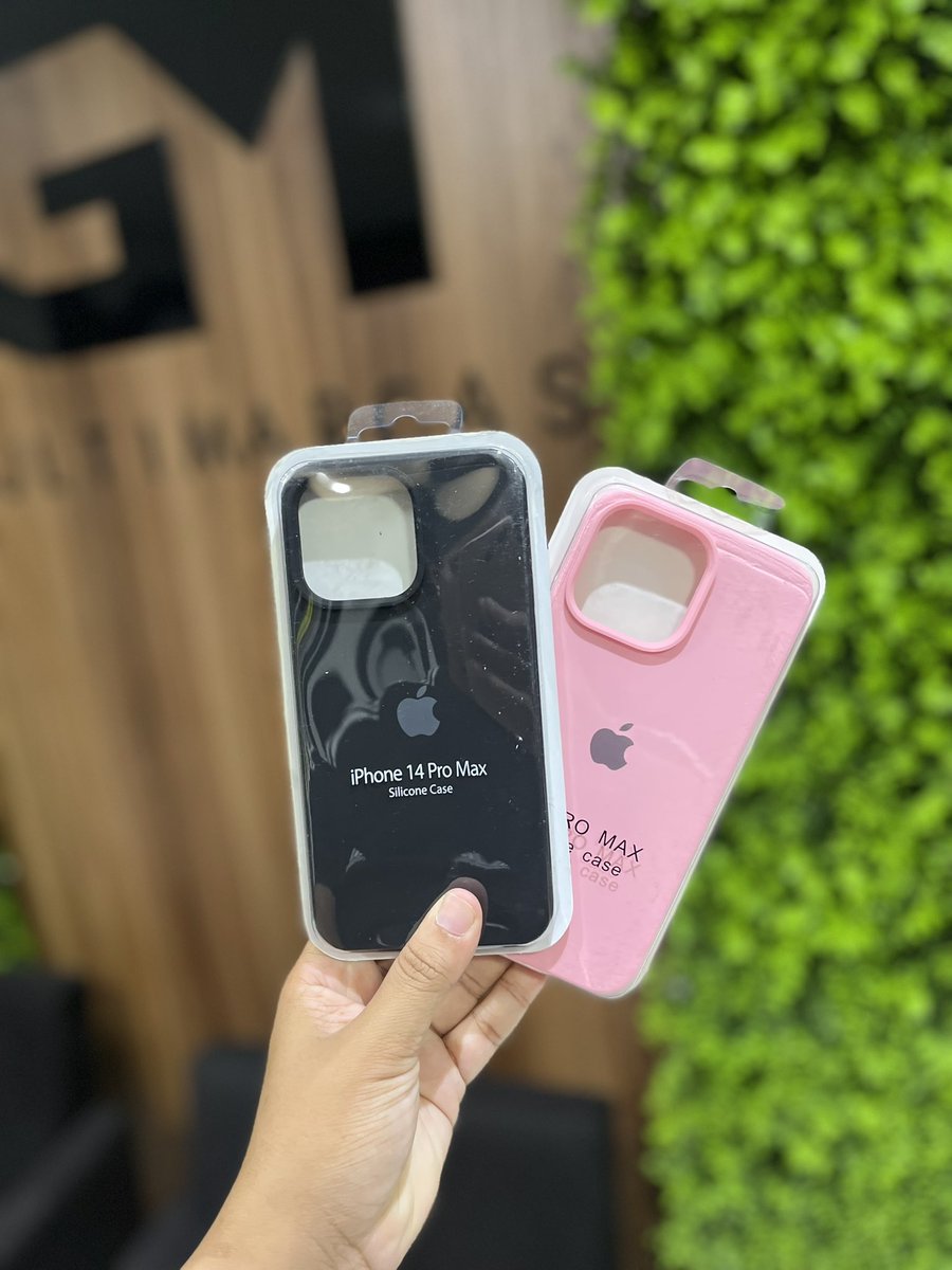 Capinha de iPhone disponíveis 

1 por 15,00 
2 por 20,00