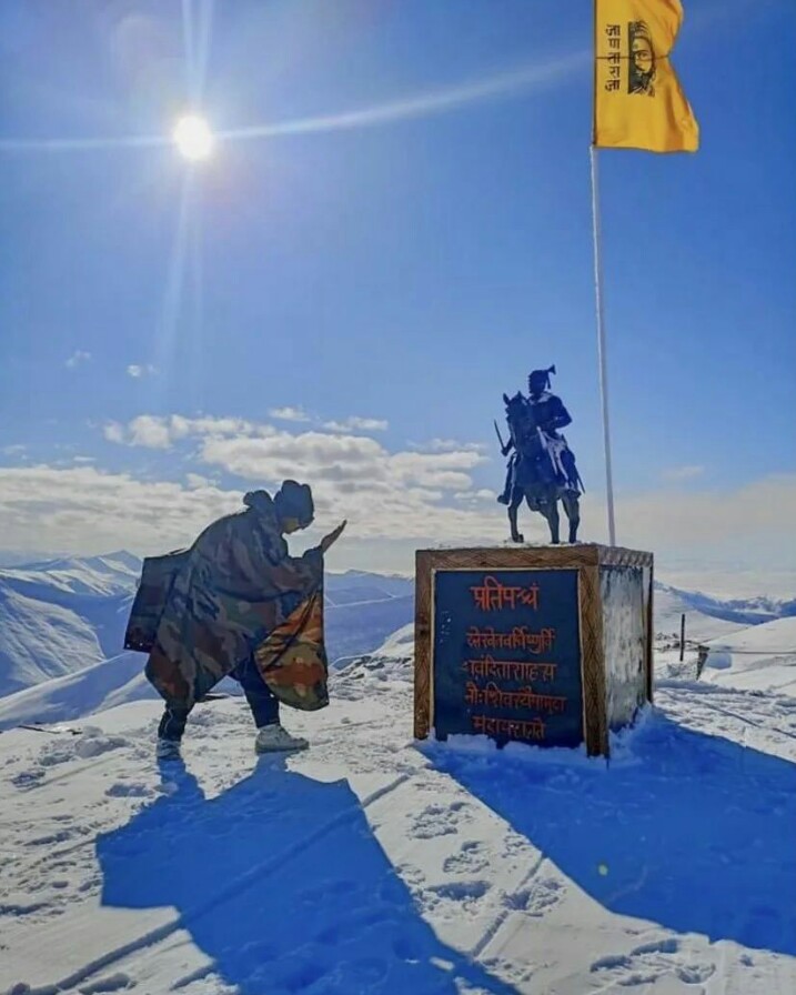 arravada's tweet photo. The King Of Billion Hearts❤

Jai Shivaji 🙏🚩 https://t.co/dxnaZRCD6i