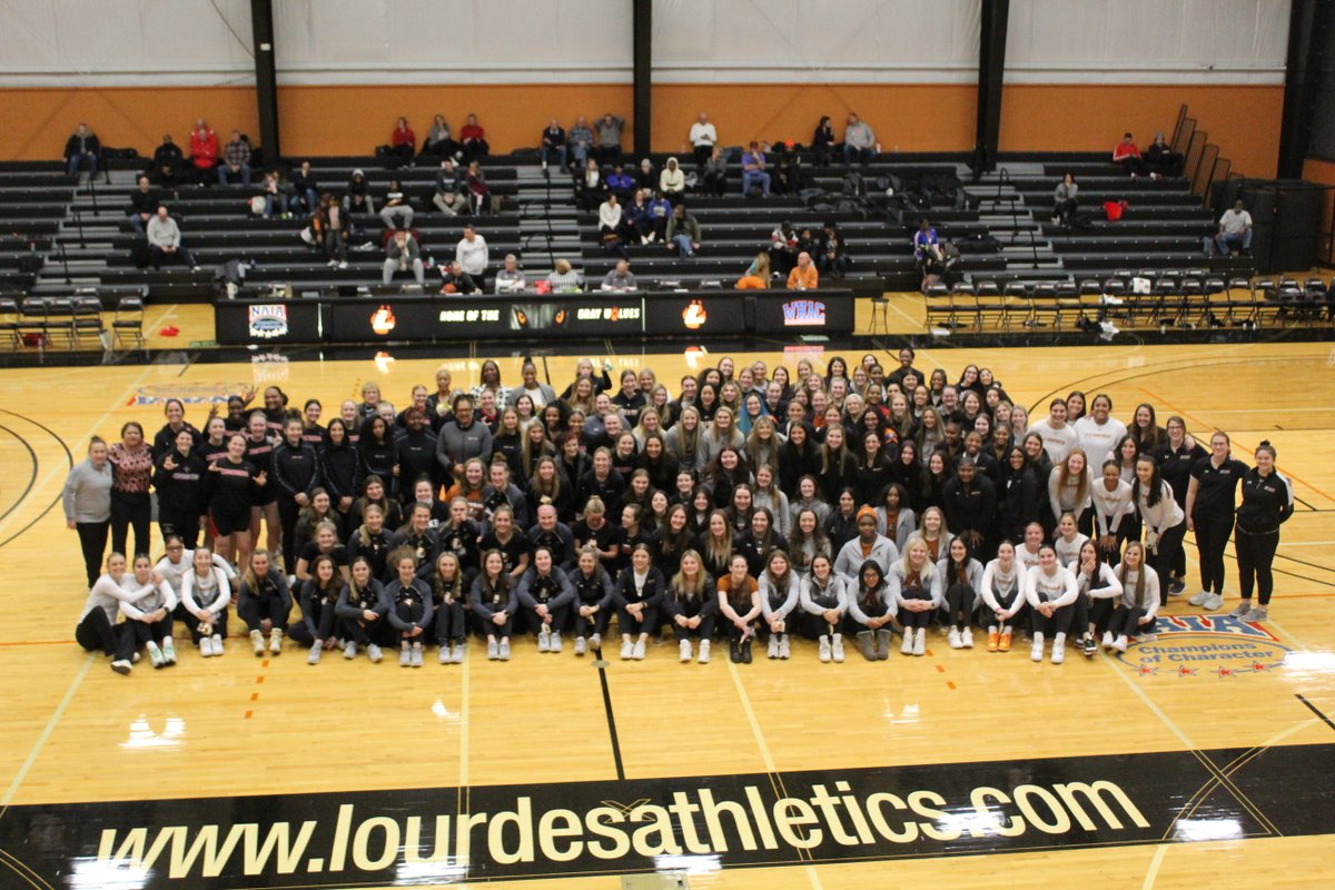 Tonight we celebrated National Girls and Women in Sports Day by recognizing all the females involved with Lourdes athletics! #GrayWolfNation