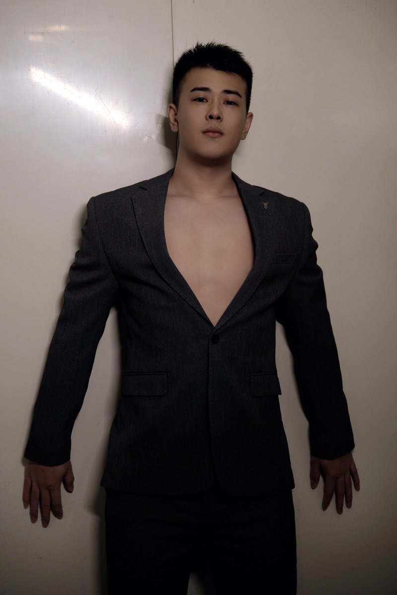 成都君悦男士spa馆 tweet media