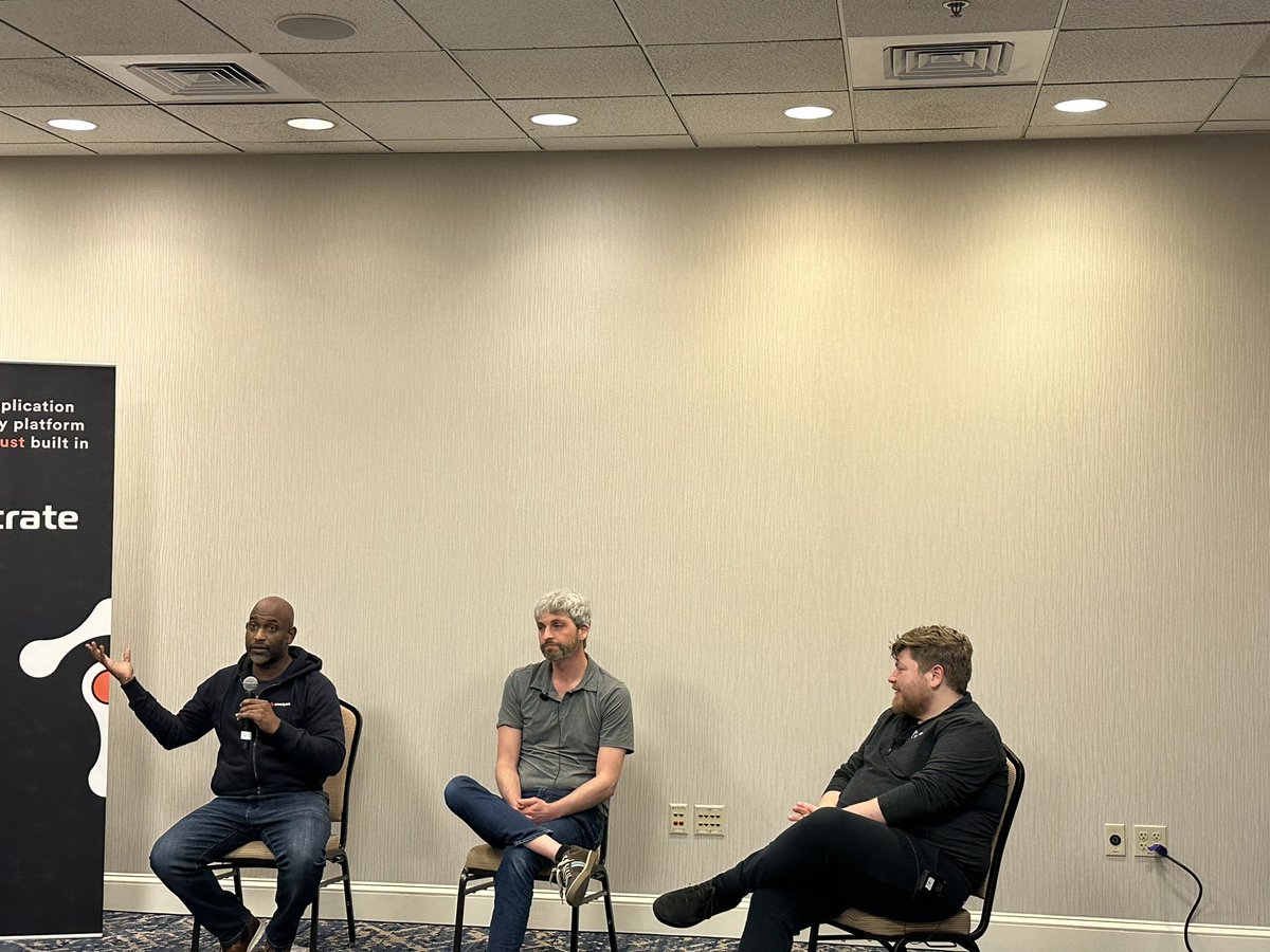 Alexander tweet media