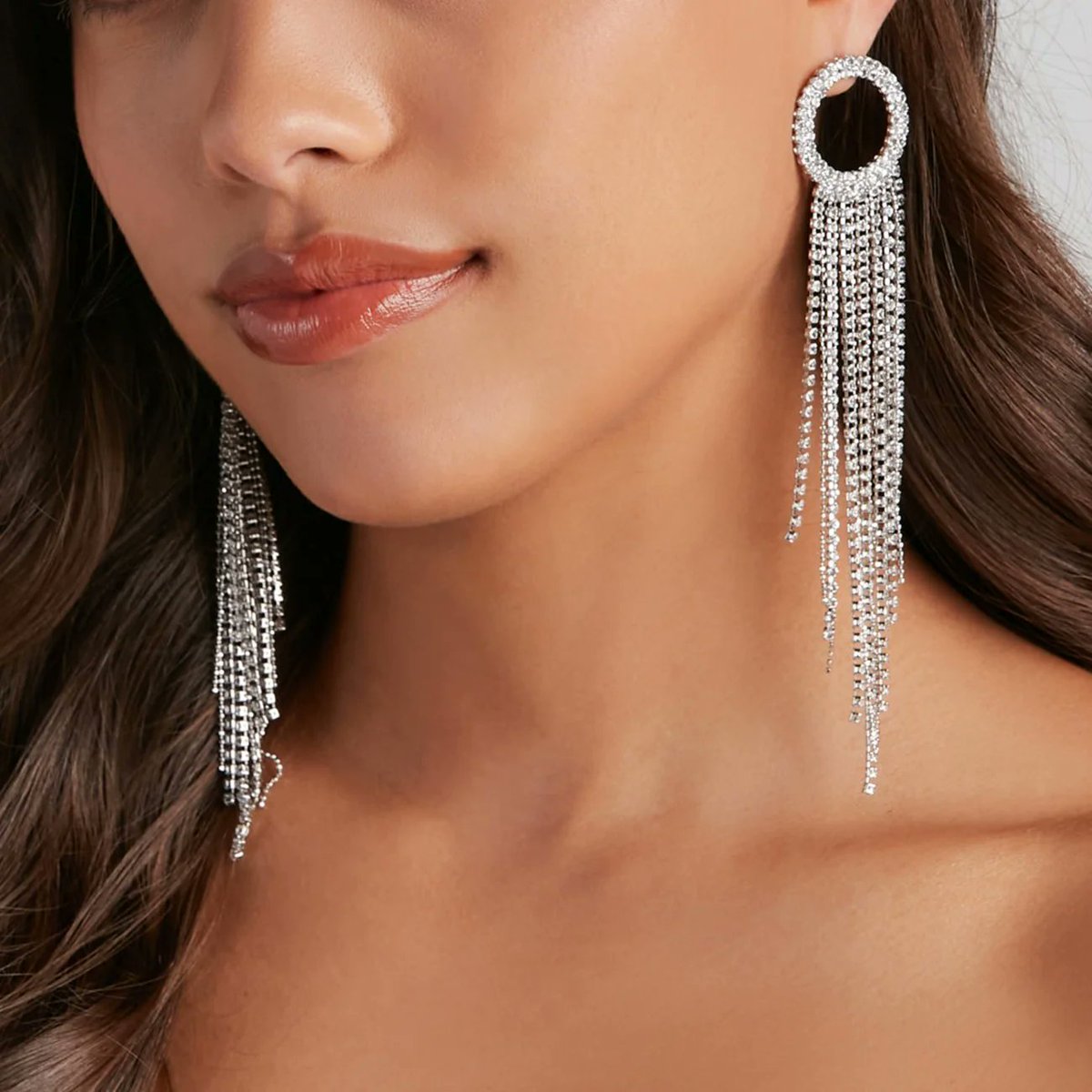 Iced Out Evening Prom Rhinestone Earrings
Buy Now >>> tinyurl.com/4cje2bjb
#earrings #icedoutearrings #earringsforwomen