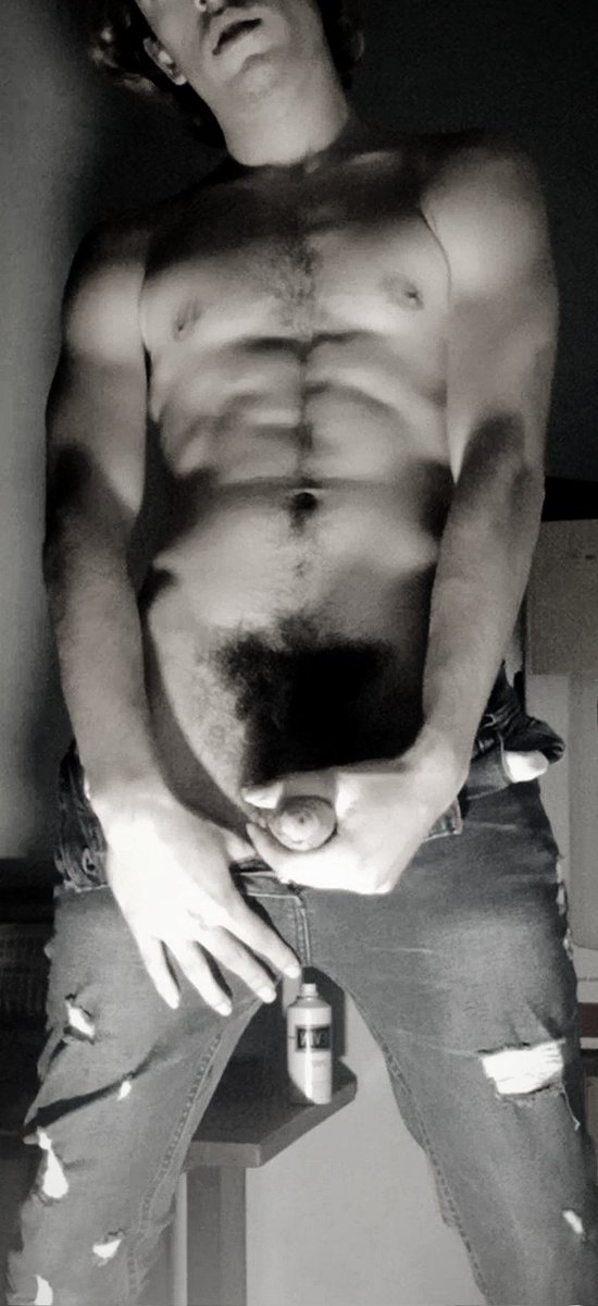 rl_rl23's tweet photo. @PuteiroDoPorno https://t.co/Y94ee10S0z