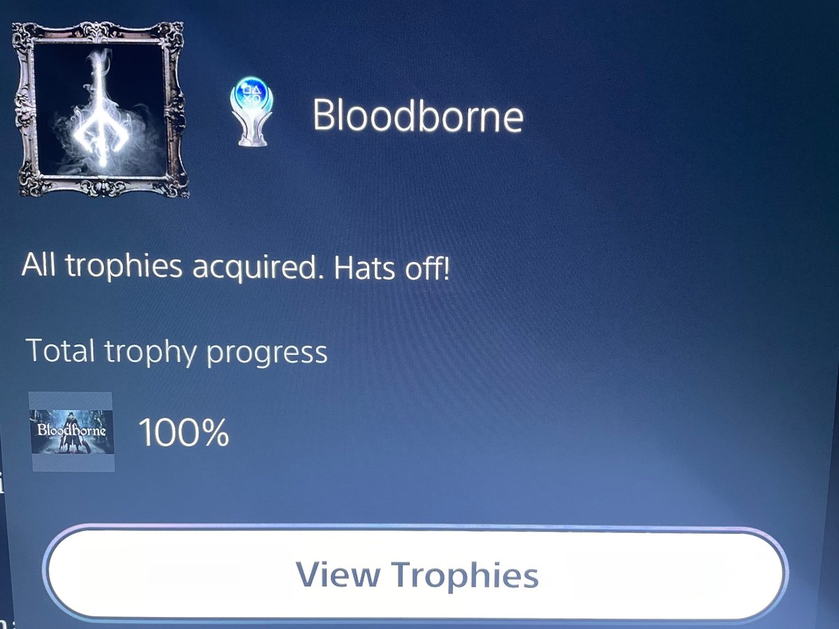 Codyacks's tweet photo. I 👏🏼 AM 👏🏼 COOL 👏🏼 #bloodborne #platinumtrophy https://t.co/nAKzKmxyrk