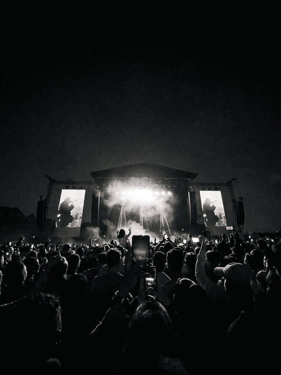 cigarsandgin's tweet photo. Magical @RufusDuSol https://t.co/MFM6Q5xAtH