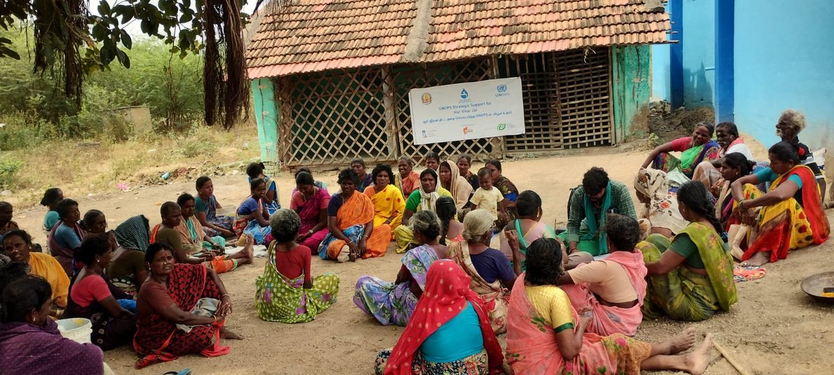 UNOPS_India's tweet photo. @UNOPS district consultants conducting #CLNOB, a participatory approach to engage community to map their drinking water, greywater and sanitation status at Mariyur GP, Virudhunagar District; Kamuthi Block, Aanaiyur Panchayat &amp;
Pakkuvetti GP, Ramanathapuram District https://t.co/3QefnU1EBg