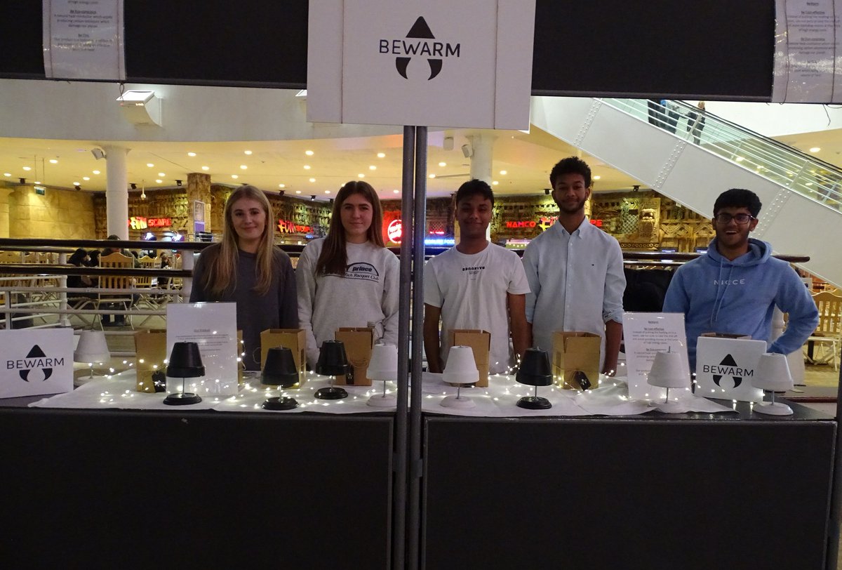 stockportgs's tweet photo. The school’s current @youngenterprise team, #BeWarm, headed to @_traffordcentre to sell their product - handmade #terracotta heat lamps.

They had a successful time speaking and #selling to the general public and picked up an award for ‘Best Customer Service’ from the judges. https://t.co/5SELSvNv55