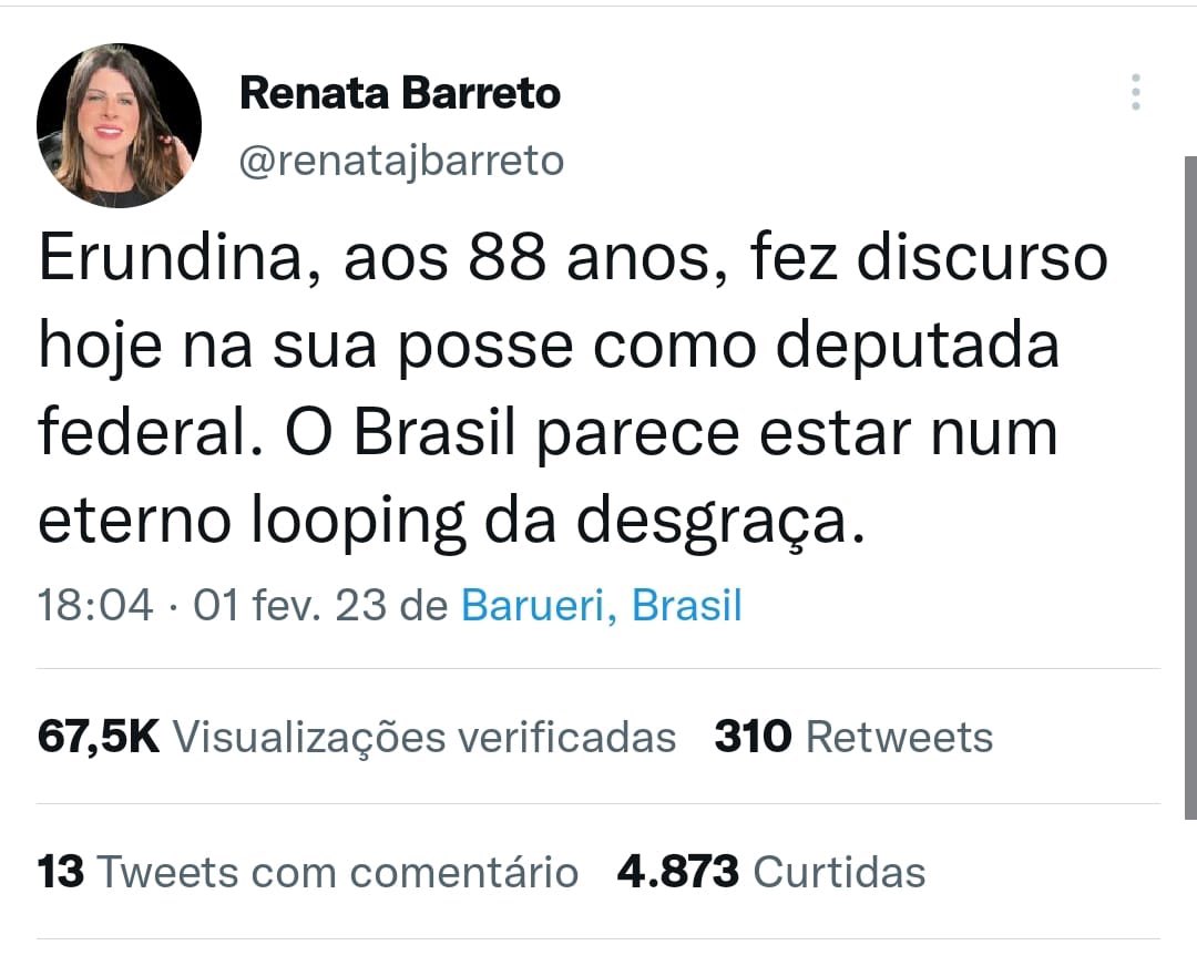luizpersechini's tweet photo. Idade nao quer dizer nada, a Renata por exemplo tem seus 40 e é burra igual uma porta. https://t.co/VKkKMBZyUO
