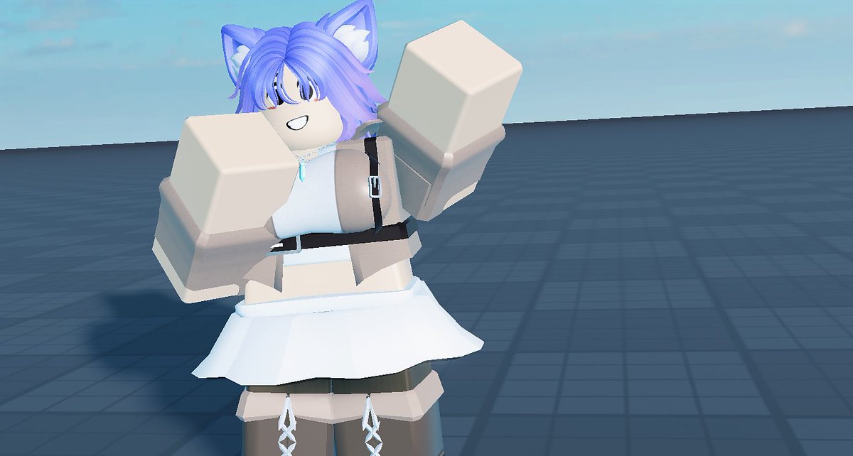 Fool__Moon's tweet image. Got bored so I redesigned the second member of team DACY, Arisa Okami! #robloxstudio #RWBY