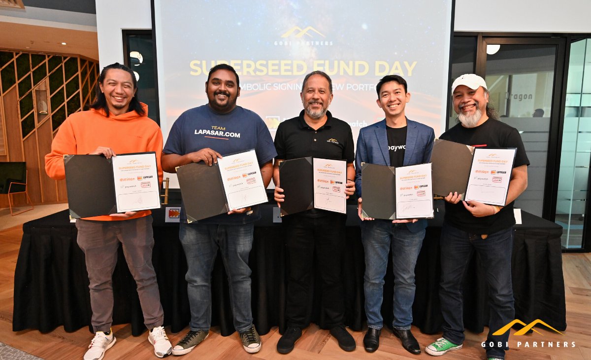 GobiPartners's tweet photo. Gobi Partners onboards Malaysian startups @DuriooPlusMy , #Lapasar, #Paywatch and @pitchIN_my to the Gobi Superseed II Fund.
Read the press release here: https://t.co/3VV1ONevgl
#GobiPartners #Innovation #VentureCapital #Malaysia https://t.co/hXkA3i2GuB