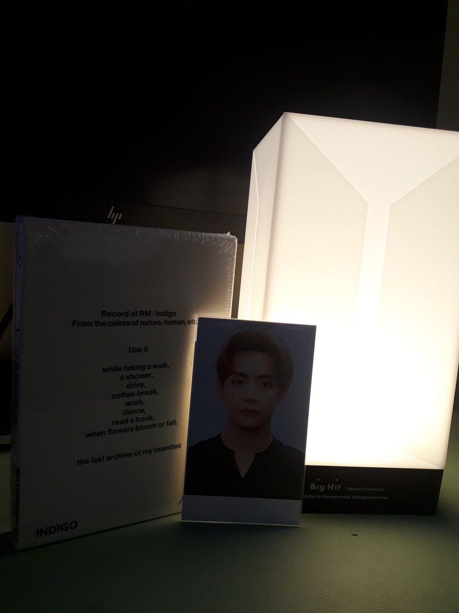 My much awaited budol 😂 Thank you <a href="/HouseofSeoul_/">House of Seoul ♡</a> Lakas maka estetik ng moodlamp. Worth it ang Black Friday purchase ko 😊