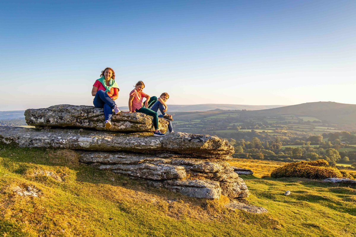 [AD] Channel your Wim Hof, boost your happy hormones by the sea and embrace nature as a family by staying in one of these relaxing UK destinations ⬇️ tinboxtraveller.co.uk/relaxing-place… @Uniquehideaways #UKtravel #familytravel