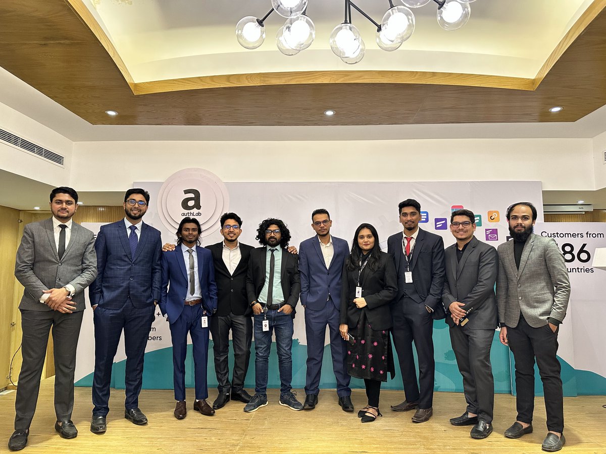 sakibmd42's tweet photo. The Entire Team of Ninja Tables 🥳

@WPManageNinja @authlab AGM 2022

#wpmanageninja #authlab #ninjatables #agm2022 #lifeatauthlab https://t.co/srWL8xGRSq