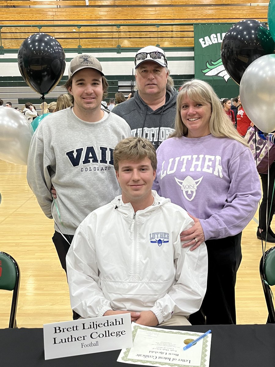 Brett Liljedahl tweet media